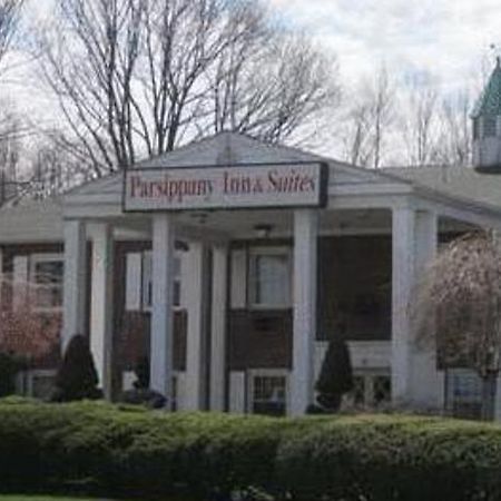 The Parsippany Inn And Suites Morris Plains Exterior foto